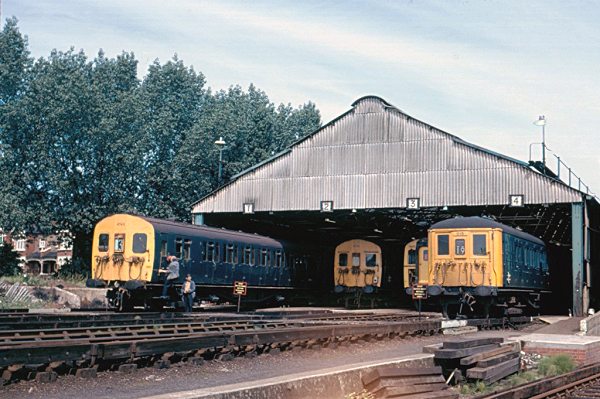 Durnsford Road Depot, shed roads 1-4